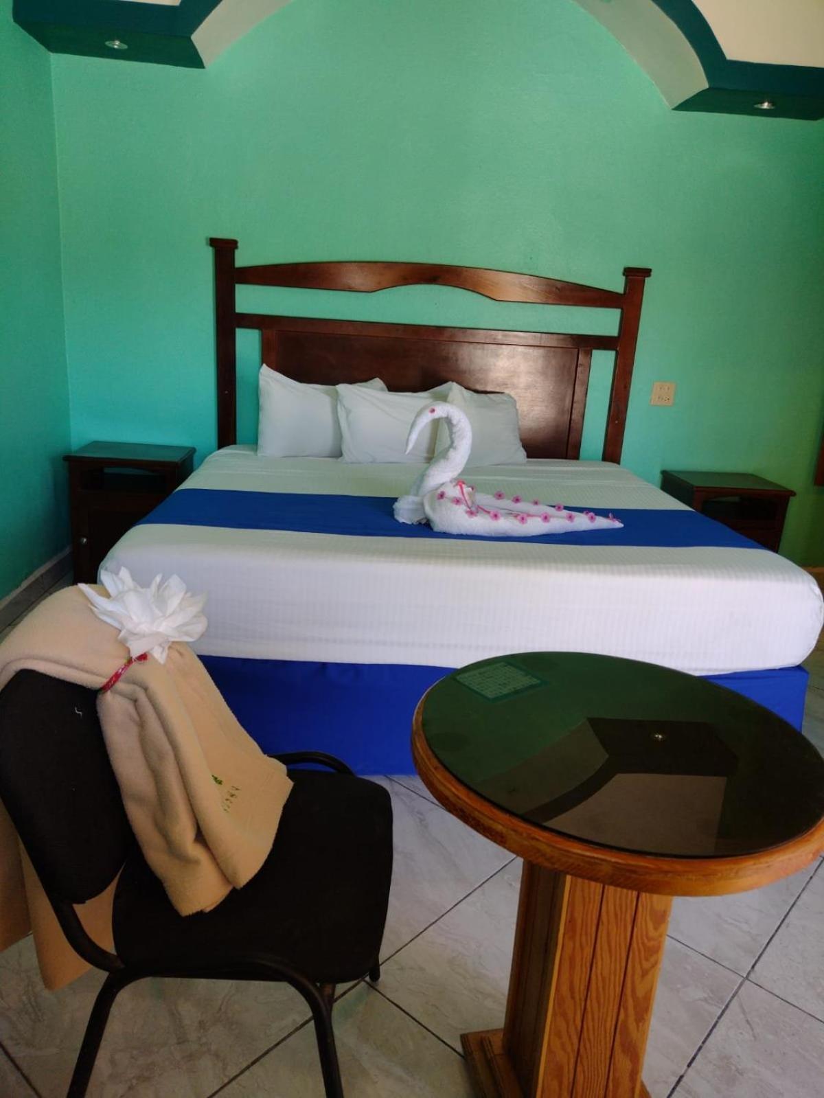 Hotel Paraíso Del Valle Ciudad Constitución Esterno foto