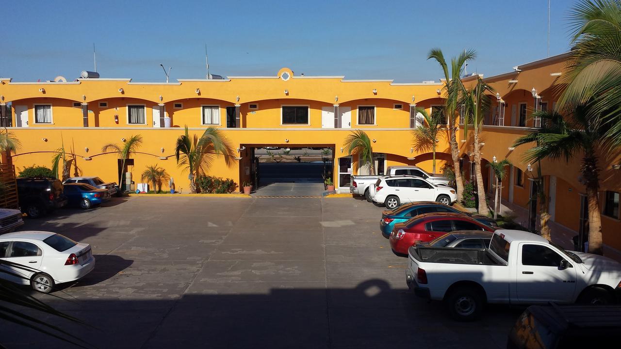 Hotel Paraíso Del Valle Ciudad Constitución Esterno foto